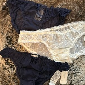 NWT GILLY HICKS Down Undies Bloomers, XS